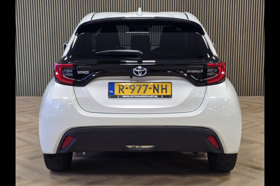 Toyota Yaris 1.5 Hybrid Dynamic DEALER ONDH AUT. ACC CAMERA LANE ASSIST CRUISE CONTROL STOELVERWARMING