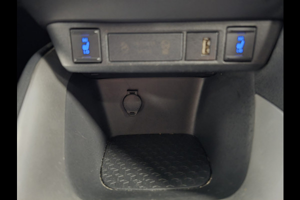 Toyota Yaris 1.5 Hybrid Dynamic DEALER ONDH AUT. ACC CAMERA LANE ASSIST CRUISE CONTROL STOELVERWARMING