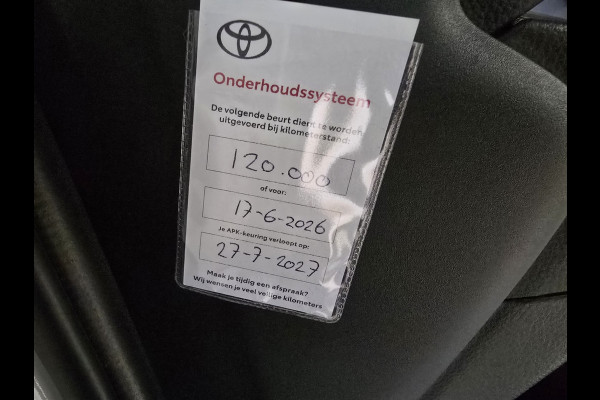 Toyota Yaris 1.5 Hybrid Dynamic DEALER ONDH AUT. ACC CAMERA LANE ASSIST CRUISE CONTROL STOELVERWARMING