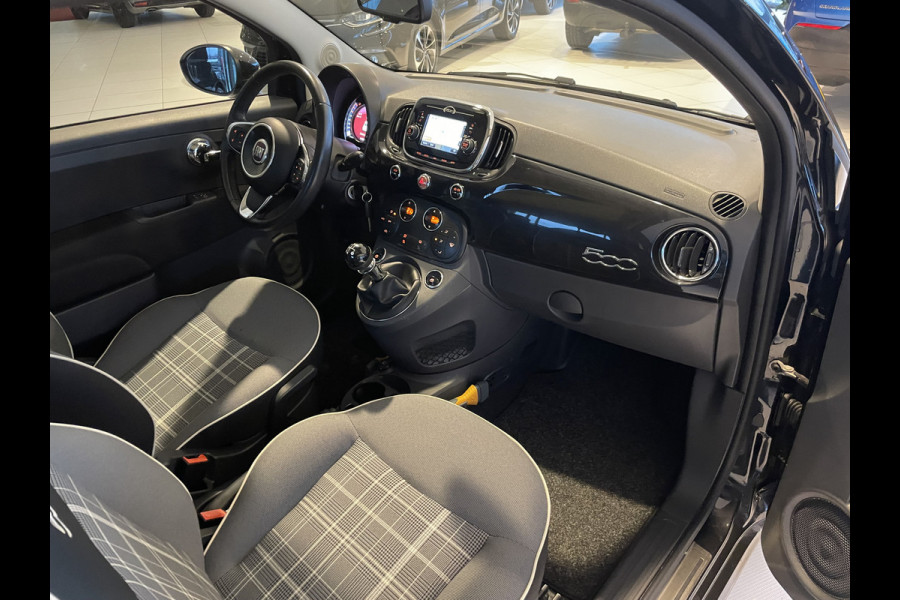 Fiat 500 0.9 TwinAir Turbo Lounge Airco - Cruise control - Parkeersensoren achter - Bluetooth - Panoramadak - Radio - Licht metalen velgen - Stuur multifunctioneel - Start/stop systeem - Elektrische ramen voor