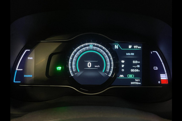 Hyundai Kona EV Fashion 64 kWh|100% SOH|FACELIFT|3-FASE|DAKJE|HEAD-UP|ACC|CAMERA|CARPLAY|NAVI|NL- AUTO|NAP|INCL. BTW|1e EIG.|