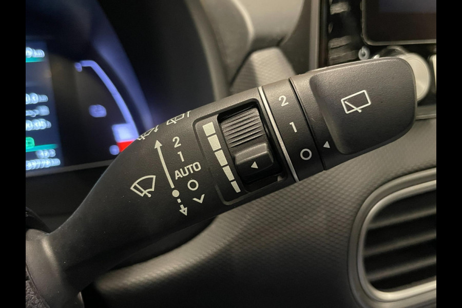 Hyundai Kona EV Fashion 64 kWh|100% SOH|FACELIFT|3-FASE|DAKJE|HEAD-UP|ACC|CAMERA|CARPLAY|NAVI|NL- AUTO|NAP|INCL. BTW|1e EIG.|