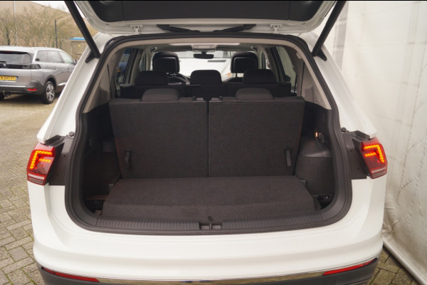 Volkswagen Tiguan Allspace 1.4 TSI 150pk DSG Comfortline Business 7-persoons -PANO-
