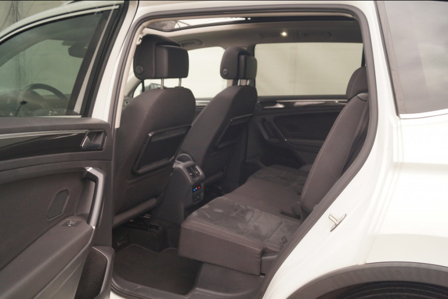 Volkswagen Tiguan Allspace 1.4 TSI 150pk DSG Comfortline Business 7-persoons -PANO-