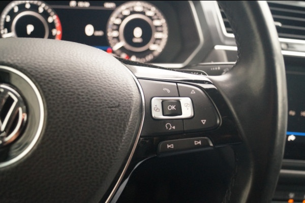 Volkswagen Tiguan Allspace 1.4 TSI 150pk DSG Comfortline Business 7-persoons -PANO-