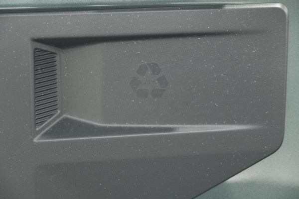 Dacia Duster 1.6 Hybrid 140 Journey | 360 Camera | Pack Winter | Dodehoekdetectie