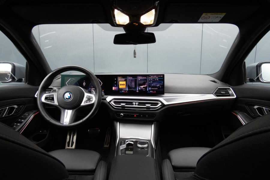 BMW 3 Serie Touring 330e M-PAKKET | HEAD UP | 360 CAMERA | ELEKTRISCHE VERSTELBARE VOORSTOELEN | PANORAMADAK | SIDE ASSIST