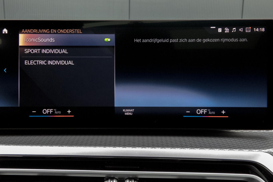 BMW 3 Serie Touring 330e M-PAKKET | HEAD UP | 360 CAMERA | ELEKTRISCHE VERSTELBARE VOORSTOELEN | PANORAMADAK | SIDE ASSIST