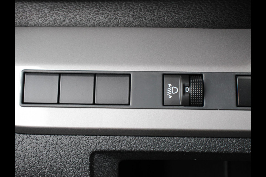 Opel Vivaro 2.0 Diesel 180 S&S L3 Automaat Apple Carplay /  Android Auto Parkeersensoren V+A Trekhaak Camera Navigatie Cruise Control LED koplampen houten afwerking laadruimte