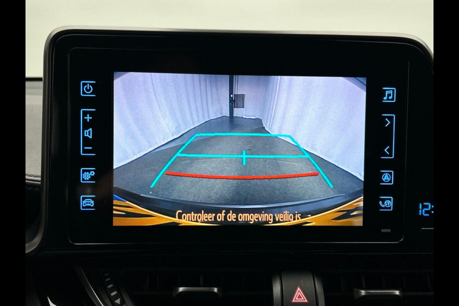 Toyota C-HR 1.8 Hybrid Dynamic * Origineel nederlands * Navigatie Camera Climate Dealeronderhouden