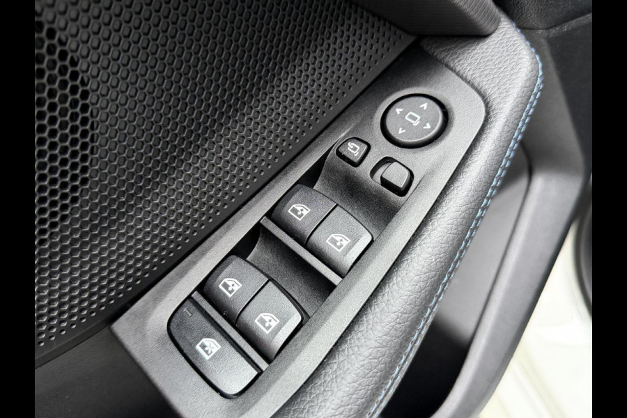 BMW 2 Serie Gran Coupé 218i M Sport Automaat | Alcantara | LED adaptief & grootlichtassistent | HiFi systeem | Achterspoiler | Apple CarPlay