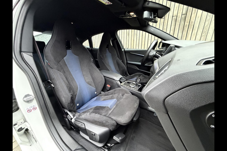 BMW 2 Serie Gran Coupé 218i M Sport Automaat | Alcantara | LED adaptief & grootlichtassistent | HiFi systeem | Achterspoiler | Apple CarPlay