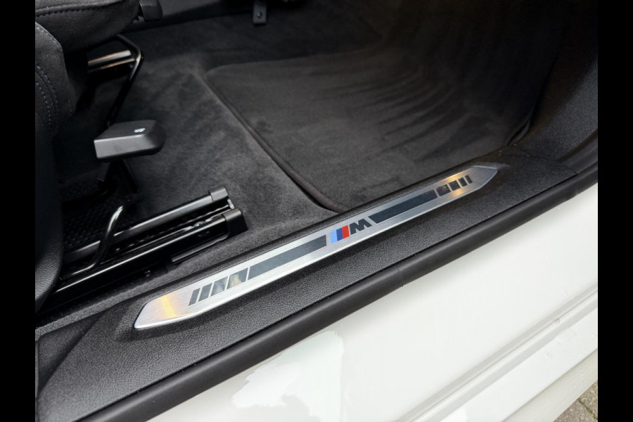 BMW 2 Serie Gran Coupé 218i M Sport Automaat | Alcantara | LED adaptief & grootlichtassistent | HiFi systeem | Achterspoiler | Apple CarPlay