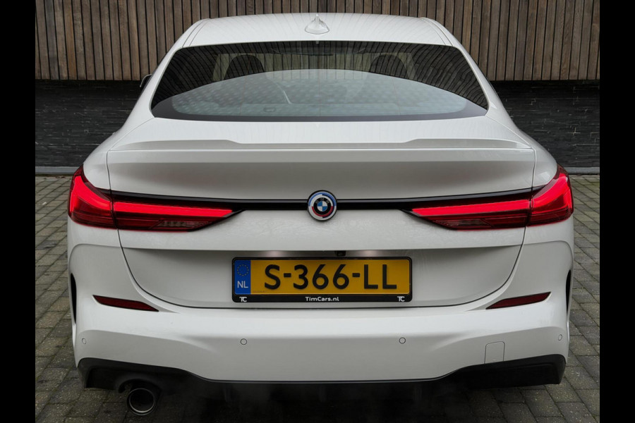 BMW 2 Serie Gran Coupé 218i M Sport Automaat | Alcantara | LED adaptief & grootlichtassistent | HiFi systeem | Achterspoiler | Apple CarPlay