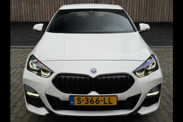 BMW 2 Serie Gran Coupé 218i M Sport Automaat | Alcantara | LED adaptief & grootlichtassistent | HiFi systeem | Achterspoiler | Apple CarPlay