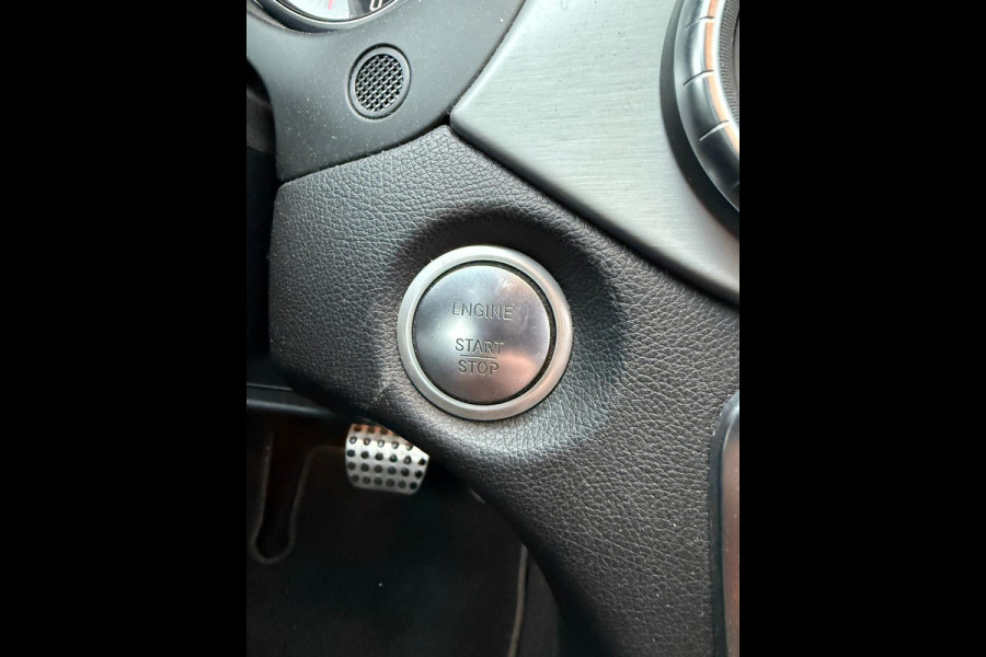 Mercedes-Benz CLA-Klasse Shooting Brake 180 Automaat AMG Line