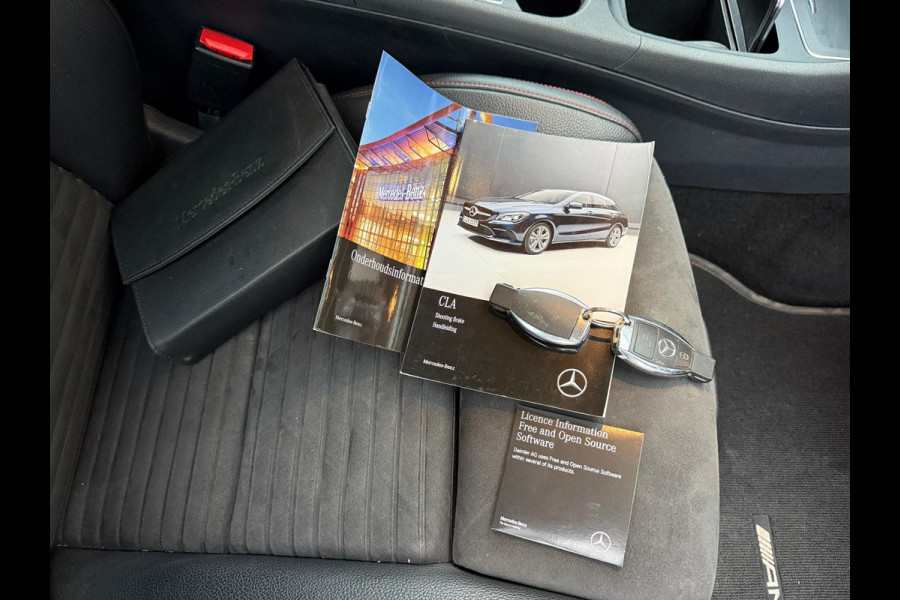 Mercedes-Benz CLA-Klasse Shooting Brake 180 Automaat AMG Line
