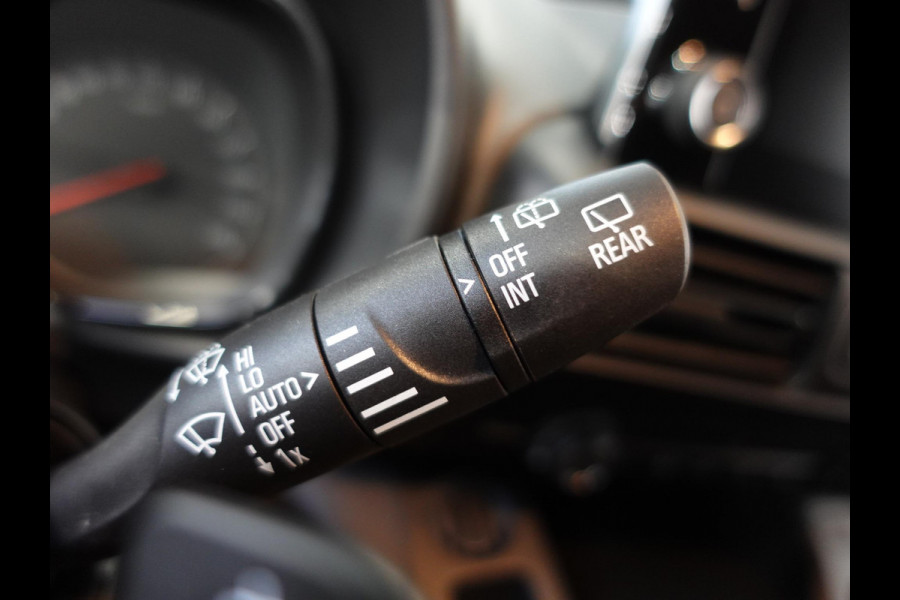 Opel Combo 1.5D L1H1 Edition Automaat Apple Carplay / Android Auto Trekhaak Airco Cruise control