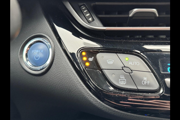 Toyota C-HR 1.8 Hybrid Style | Nieuwe multimedia, Dodehoekherkenning, Stoel + Stuurverwarming, Keyless, 18 inch