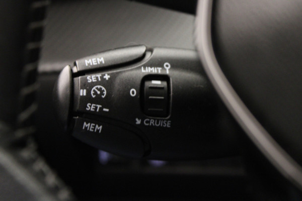Peugeot 208 1.2 PureTech Active |Stoelverwarming|Carplay|