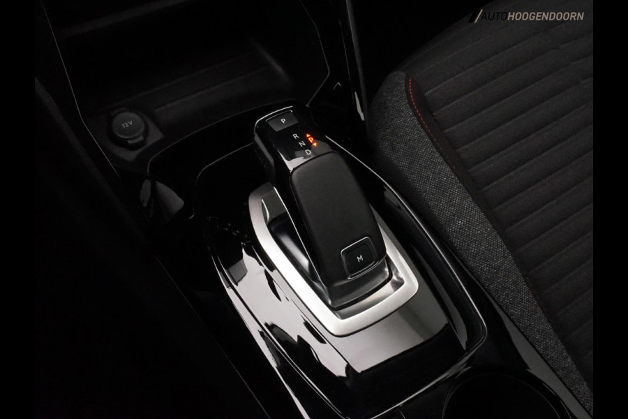 Peugeot 2008 1.2 PureTech Active Pack Deluxe (APPLE CARPLAY,LED,PARELMOER.PARKEERSENSOR,CLIMATE,CRUISE,LM-VELGEN,TOPCONDITIE)
