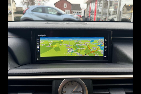 Lexus RC 300h Business Line Pro | Eerste eigenaar, Facelift, Leer, Stoelverwarming, Adaptive cruise control, Groot scherm, 18 inch, Keyle