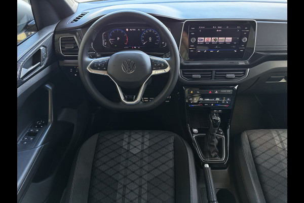 Volkswagen T-Cross ✅ NIEUWE AUTO ✅ TSI 115PK R-LINE EDITION KEYLESS TREKHAAK LED IQ CAMERA STOELVERW ✅2025✅ "Volkswagen rijden begint bij Topautos.nl – 75 topmodellen direct op voorraad!"