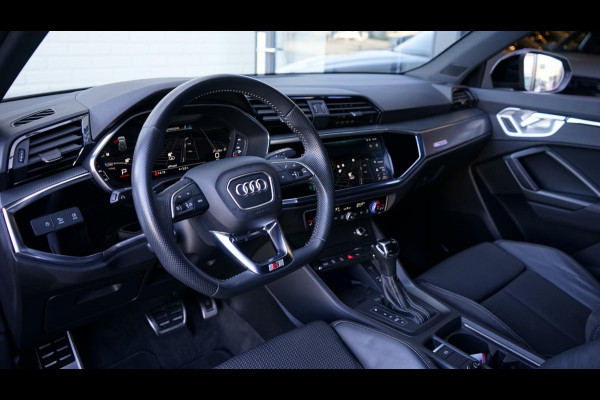 Audi Q3 35 TFSI 3x S-Line Black Optik AUTOMAAT-AMBIANCE-AUDI SOUND-CAMERA-DRIVE SELECT-ELEKTR STOELEN-KEYLESS-MATRIX-TREKHAAK