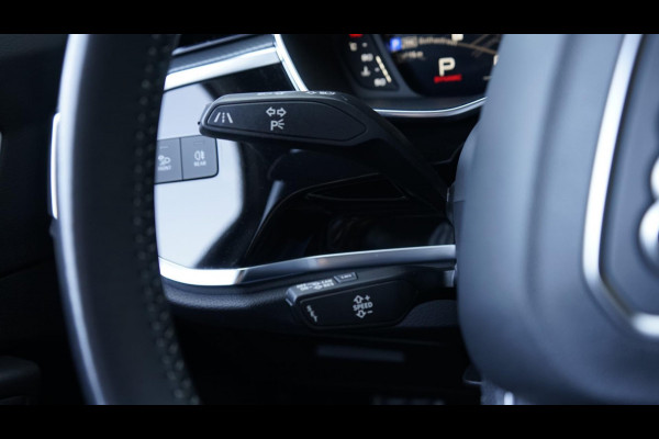 Audi Q3 35 TFSI 3x S-Line Black Optik AUTOMAAT-AMBIANCE-AUDI SOUND-CAMERA-DRIVE SELECT-ELEKTR STOELEN-KEYLESS-MATRIX-TREKHAAK