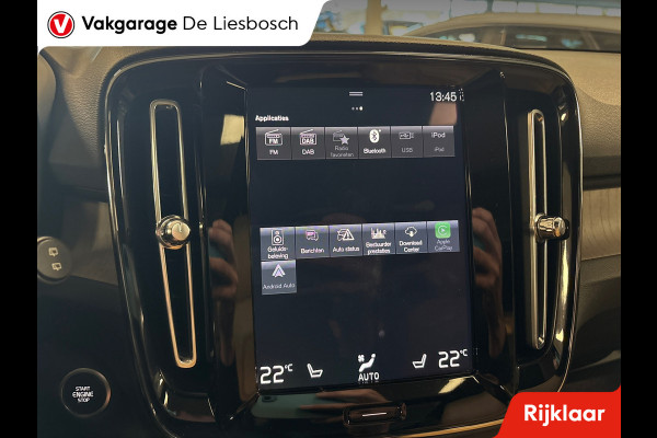 Volvo XC40 1.5 T4 Recharge R-Design / pano / leer / navi / Harman Kardon / trekhaak
