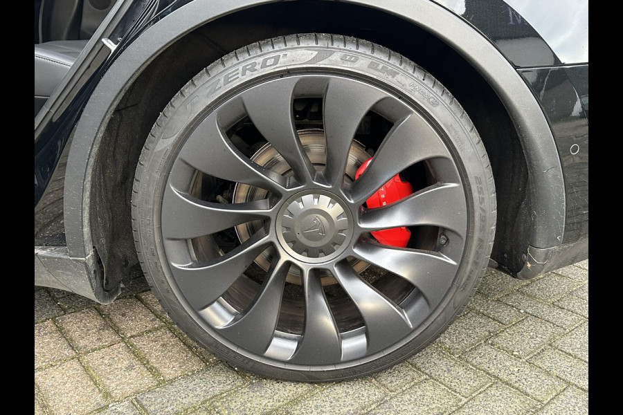 Tesla Model Y Performance AWD 75 kWh VAN: €39.900,- VOOR: €37.877,- UW EINDEJAARSVOORDEEL: €2.023,-| AUTOPILOT| VOLLEDIGE FABRIEKSGARANTIE T/M 6-2026/80.000KM | AANDRIJFLIJN EN ACCU GARANTIE T/M 12-2030 of 192.000km