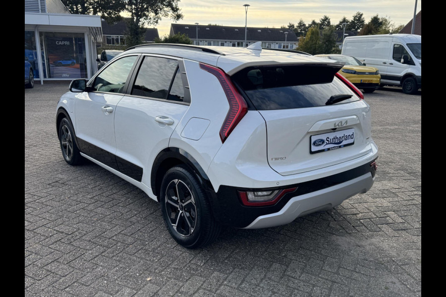 Kia Niro 1.6 GDi PHEV DynamicLine | Stoelverwarming | Adaptieve Cruise control | Bekleding in stof/lederlook | Achteruitrijcamera | Elek Achterklep