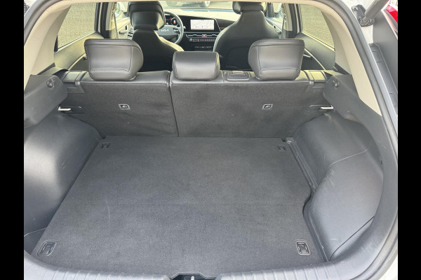 Kia Niro 1.6 GDi PHEV DynamicLine | Stoelverwarming | Adaptieve Cruise control | Bekleding in stof/lederlook | Achteruitrijcamera | Elek Achterklep