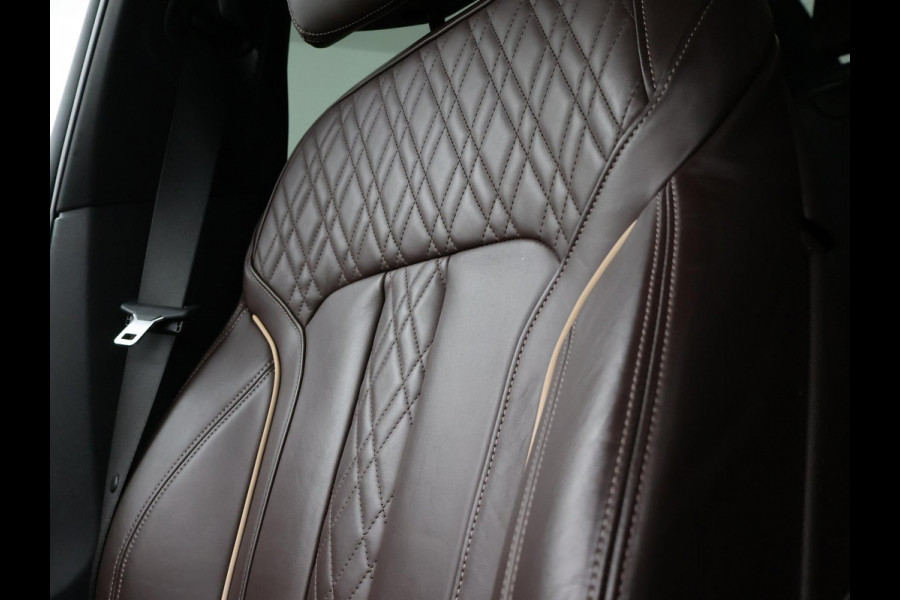 BMW 5 Serie 518D M-SPORT SEDAN + NAPPA LEDEREN COMFORTZETELS | TREKHAAK | H/K | HEAD-UP | SFEERVERLICHTING