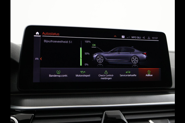 BMW 5 Serie 518D M-SPORT SEDAN + NAPPA LEDEREN COMFORTZETELS | TREKHAAK | H/K | HEAD-UP | SFEERVERLICHTING