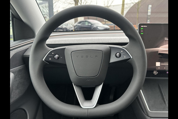 Tesla Model Y Premium Long Range AWD 75 kWh NIEUWE AUTO | AUTOPILOT| VOLLEDIGE TESLA GARANTIE T/M 12/2029 OF 80.000KM| DE HOOGVOLTACCU EN AANDRIJFLIJN TOT 2033 of 192.000KM |