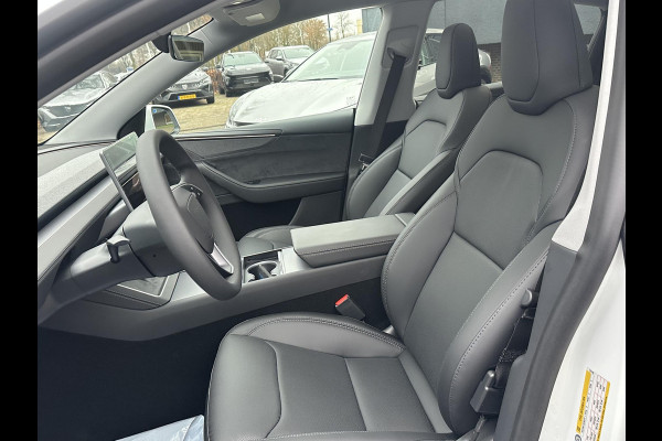 Tesla Model Y Premium Long Range AWD 75 kWh NIEUWE AUTO | AUTOPILOT| VOLLEDIGE TESLA GARANTIE T/M 12/2029 OF 80.000KM| DE HOOGVOLTACCU EN AANDRIJFLIJN TOT 2033 of 192.000KM |