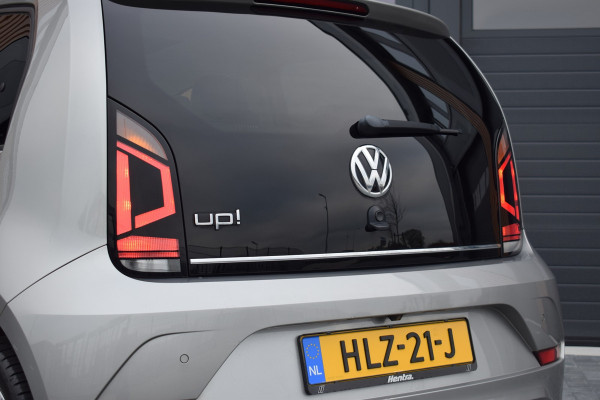 Volkswagen up! 1.0 TSI 90pk Beats | Pano | Cruise | Camera