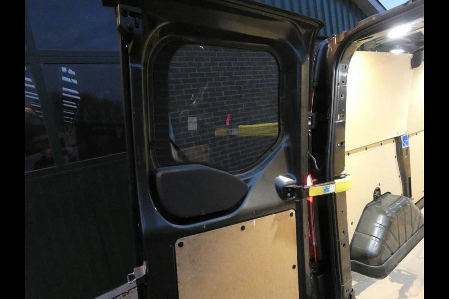Ford Transit Custom 290 2.0 TDCI L1H1* Limited* navi/camera*