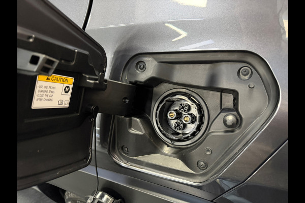 Lexus UX 300e Business Line 73 kWh | 1927KM | Nieuwe Auto | 06-2025 | Camera | Alcantara | SOH 100%