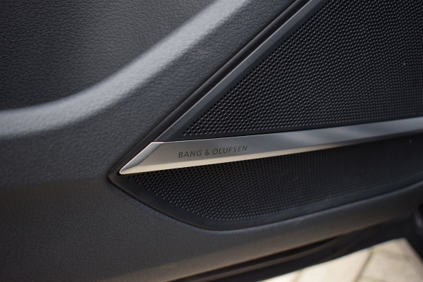 Audi A8 Lang 50 TDI 286pk Quattro | Luchtvering | 4-wielbesturing