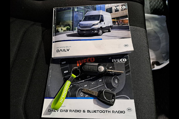 Iveco Daily 35S16V 2.3 L4H2 Automaat Airco Vleugeldeuren 3 Zits Euro6 156 PK!