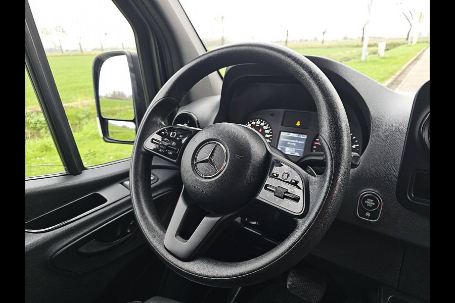 Mercedes-Benz Sprinter 315 1.9 CDI L3H2 RWD Mbux + Navi Automaat Airco Camera 3-Zits/ Leer 1e Eigenaar Euro6!
