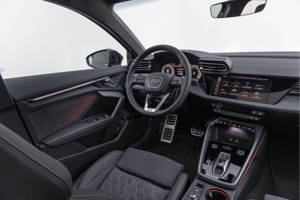 Audi A3 Sportback 45 TFSI-e 272pk Competition Pano S-stoelen SONOS S-line Matrix ACC