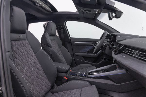 Audi A3 Sportback 45 TFSI-e 272pk Competition Pano S-stoelen SONOS S-line Matrix ACC