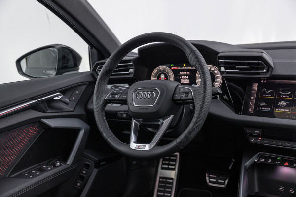 Audi A3 Sportback 45 TFSI-e 272pk Competition Pano S-stoelen SONOS S-line Matrix ACC