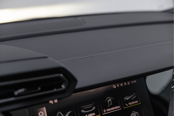 Audi A3 Sportback 45 TFSI-e 272pk Competition Pano S-stoelen SONOS S-line Matrix ACC