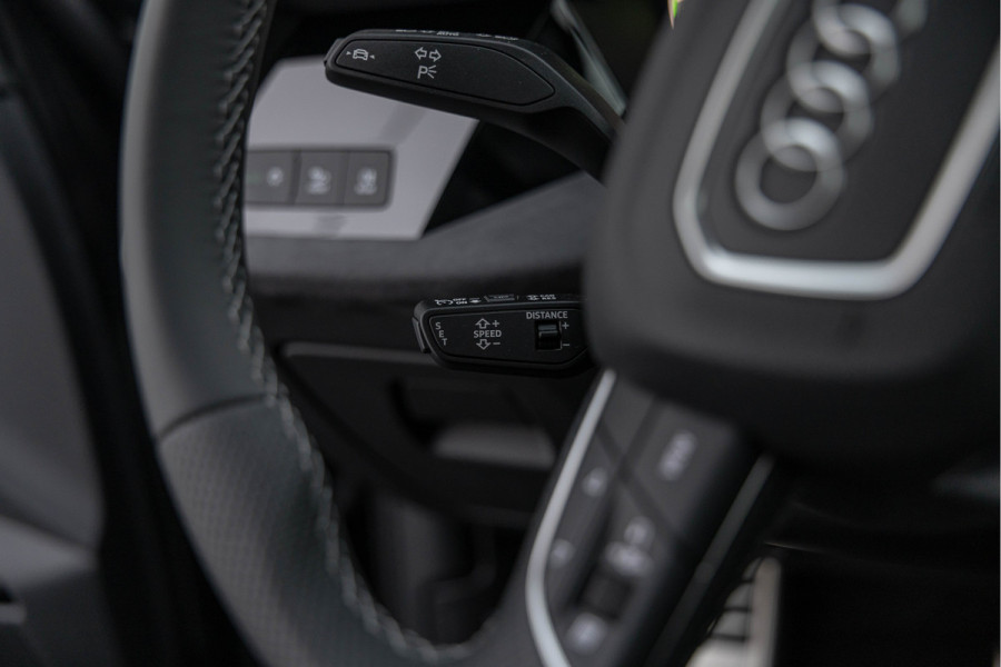 Audi A3 Sportback 45 TFSI-e 272pk Competition Pano S-stoelen SONOS S-line Matrix ACC