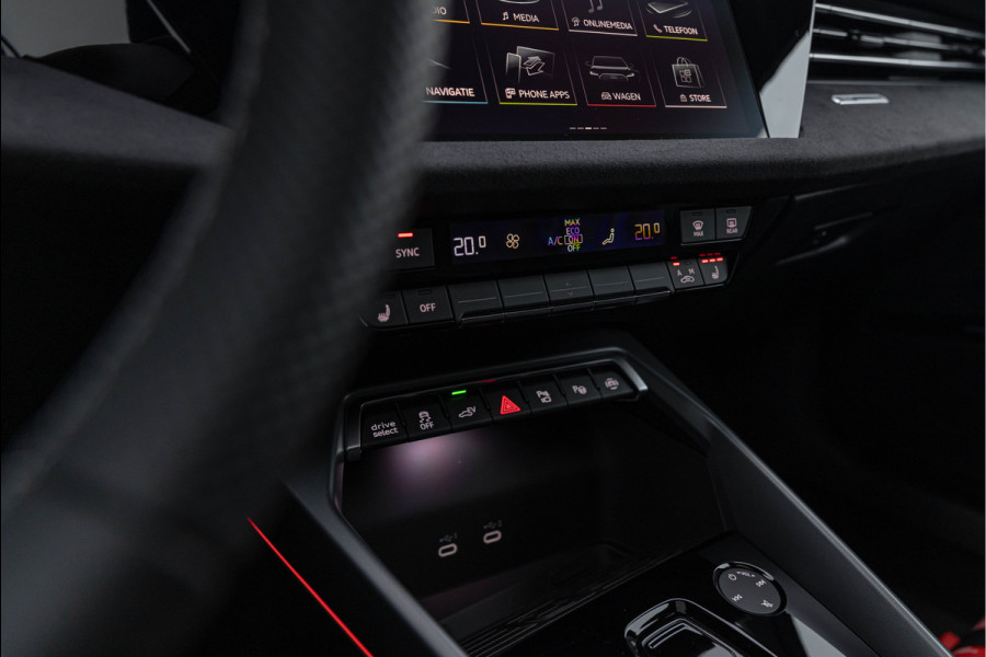 Audi A3 Sportback 45 TFSI-e 272pk Competition Pano S-stoelen SONOS S-line Matrix ACC