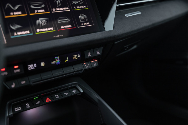 Audi A3 Sportback 45 TFSI-e 272pk Competition Pano S-stoelen SONOS S-line Matrix ACC